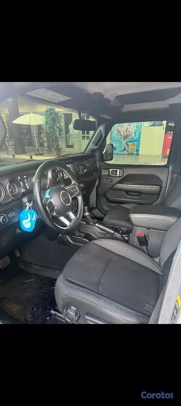 jeepetas y camionetas - Jeep Wrangler Sahara 2021 6