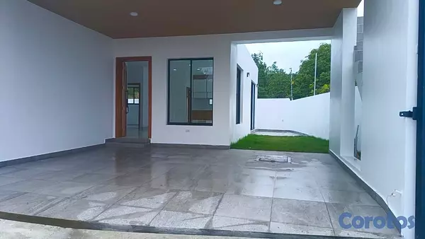 casas - Casa hermosa y espaciosa de venta en Corona Plaza  4