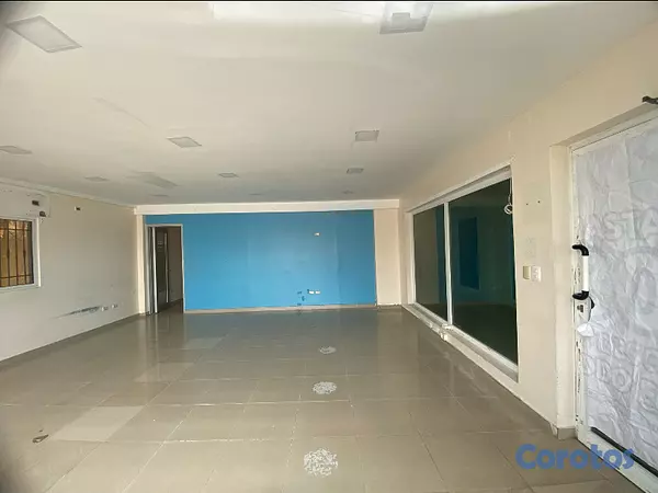 oficinas y locales comerciales - se alquila local  3