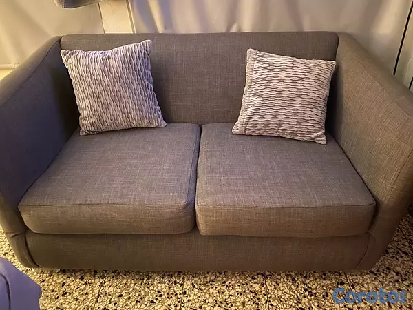 muebles y colchones - Sofá de dos plazas. 2