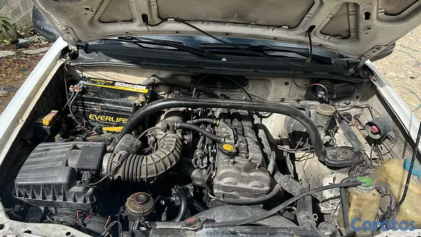 jeepetas y camionetas - Chevrolet Tracker 2000 4