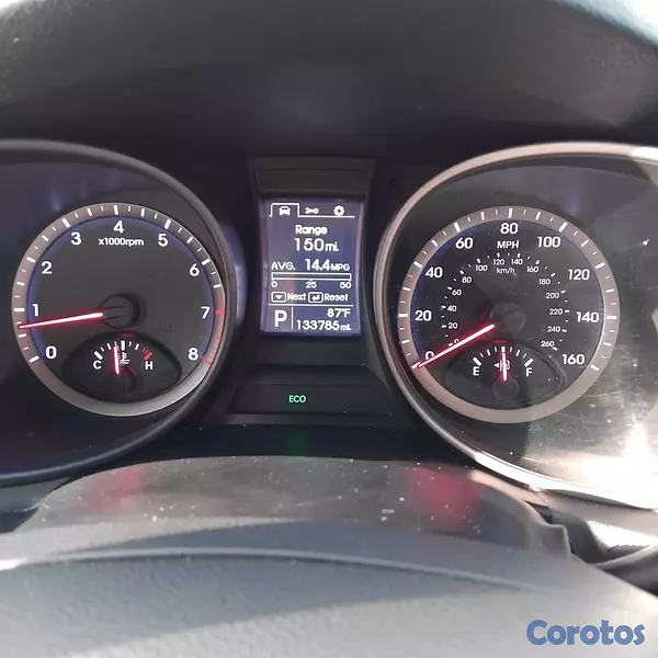 jeepetas y camionetas - Hyundai Santa Fe año 2016 7