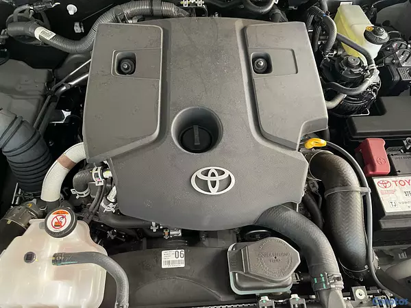 jeepetas y camionetas - Toyota Hilux Limited 2026 7