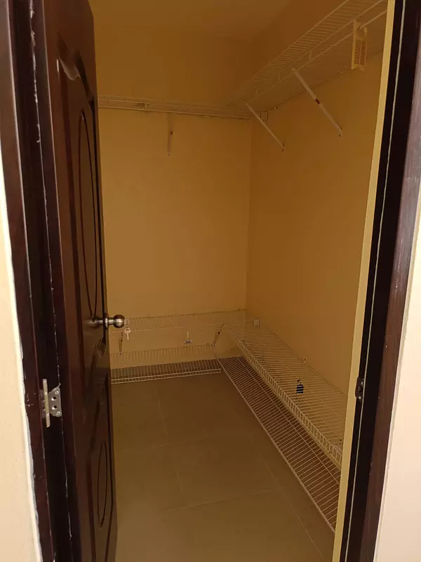 apartamentos - Apartamento en venta de oportunidad, está en El Dorado Segundo, Santiago. 9