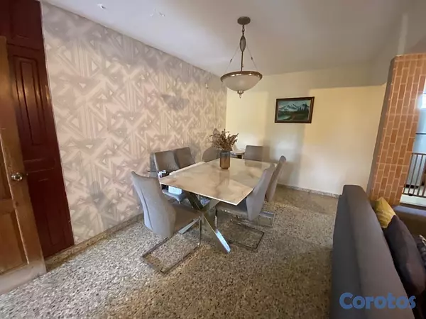 apartamentos - Vendo tercer  independencia klm 7 y medio nivel Dos habitaciones, un baño parque 8