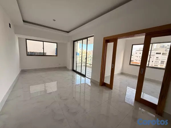 apartamentos - En venta en Urbanización Real📍apto 3 habs más estudio  3