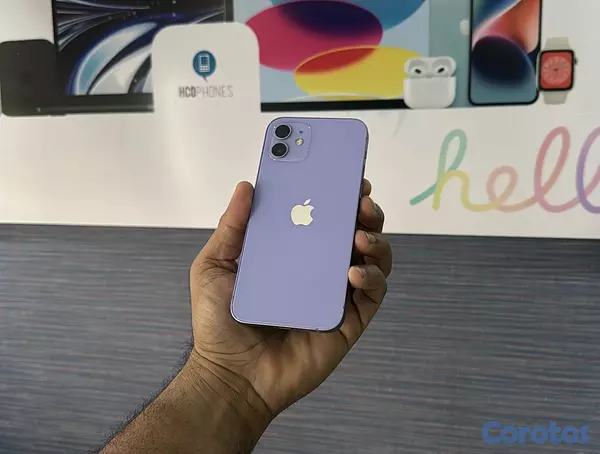 celulares y tabletas - iPhone 12 Regular 64GB Como Nuevo RD$ 15,500 NEG 1