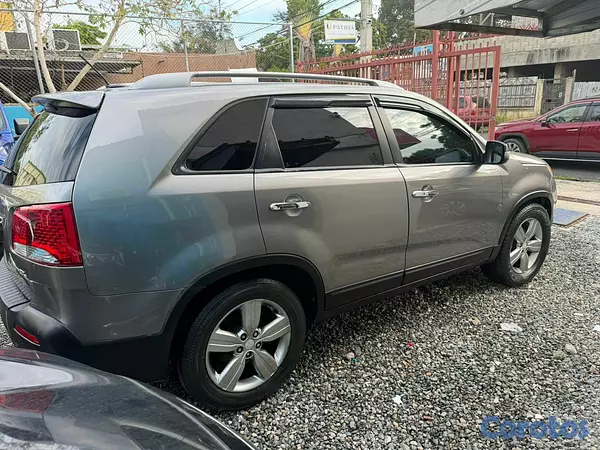 jeepetas y camionetas - kia sorento 2013 9