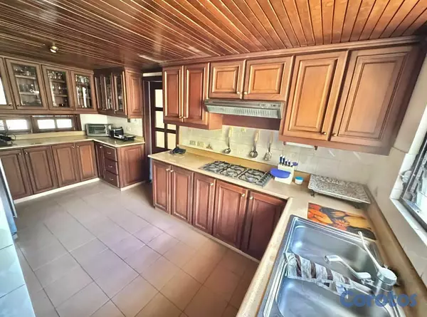 casas - Venta de Casa en Las Praderas  6