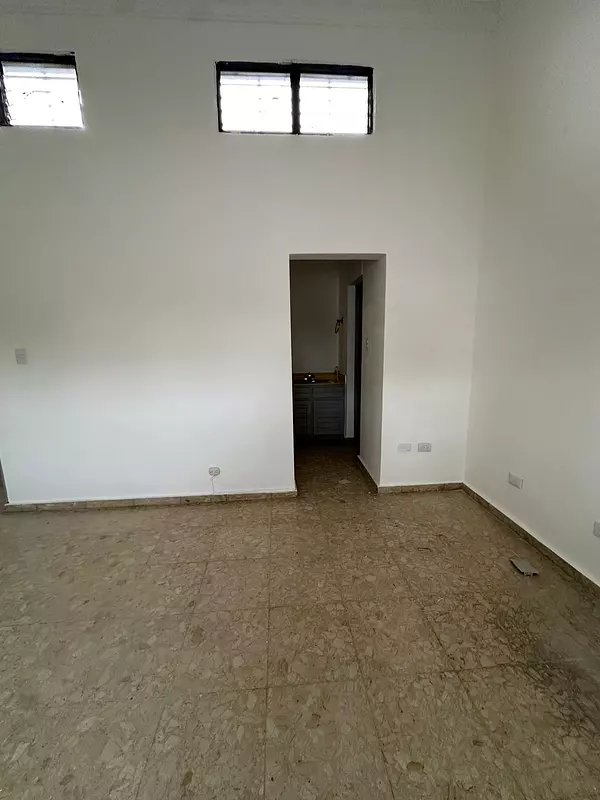 casas - La Castellana Se Alquila Casa 10