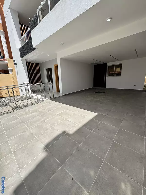 casas - venta de casa de lujo en la autopista de san Isidro brisa oriental  8