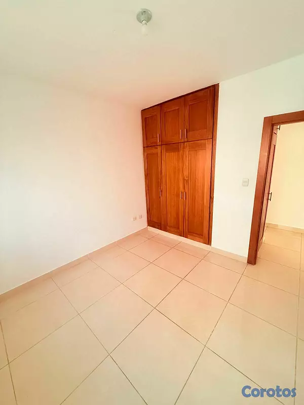 casas - APARTAMENTO EN VENTA EN AUT. DUARTE, SANTIAGO. 4