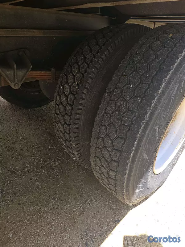 camiones y vehiculos pesados - camiones de 26 pies con liftgate 5