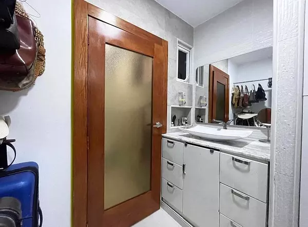 apartamentos - Vendo Apartamento en el Millón en USD$220,000  2