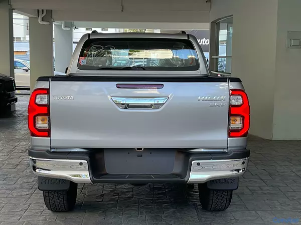 jeepetas y camionetas - Toyota Hilux Limited 2026 4