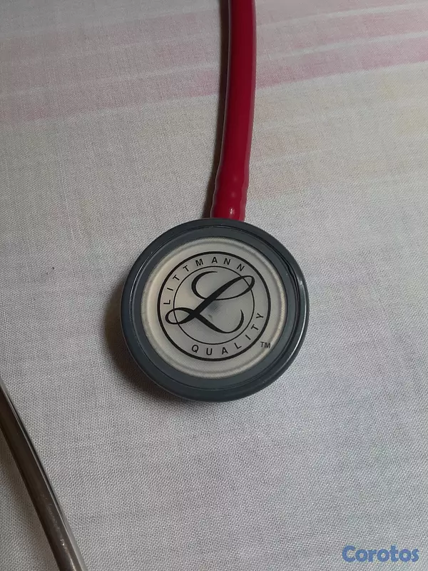 Salud y Equipamiento Médico - Estetoscopio marca LITTMANN. 3