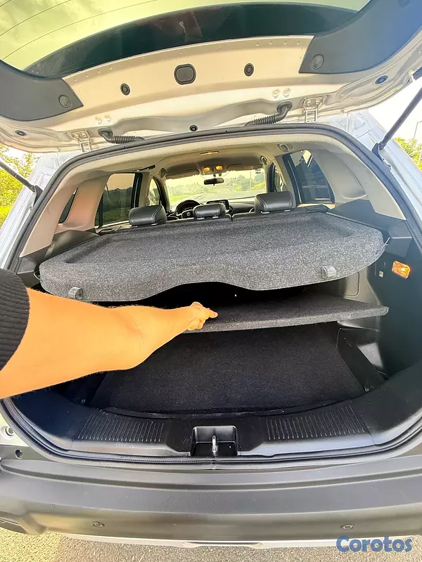 jeepetas y camionetas - GRAN OPORTUNIDAD‼️VENDO HERMOSO CARRO COMO NUEVO✅ 8
