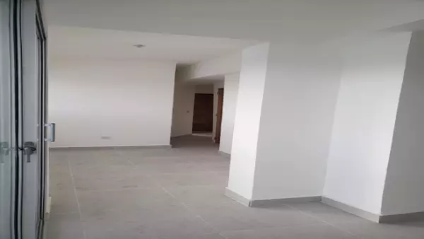 oficinas y locales comerciales - Local Comercial en EVARISTO MORALES 2