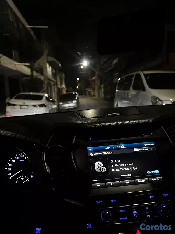 jeepetas y camionetas - Hyundai Santa Fe 2016 CRDI TURBO DIESEL 2