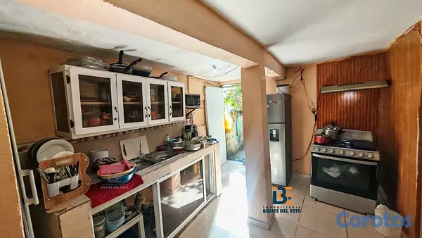casas - Se Vende casa de cuatro habitaciones en Villa Oril 5