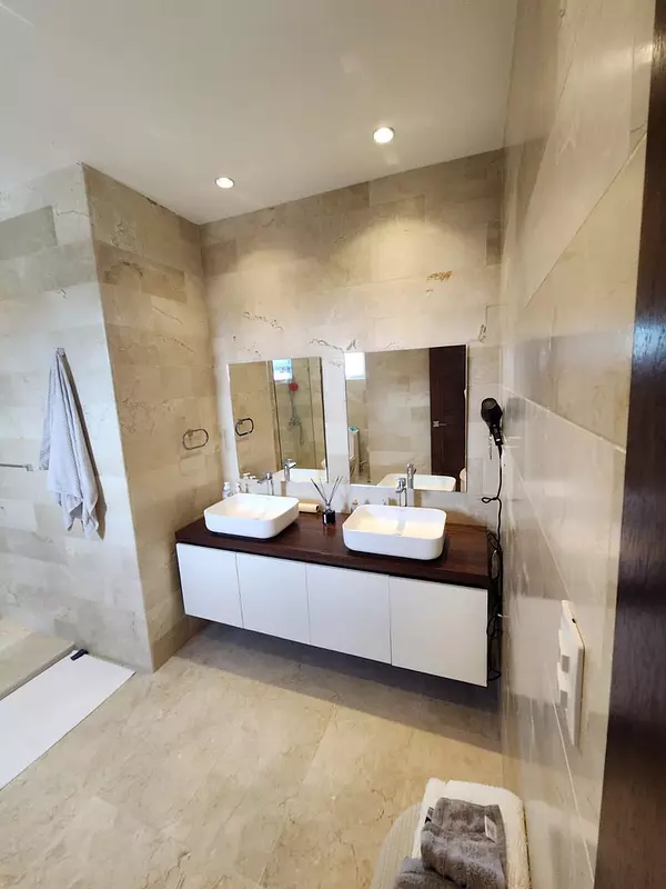 penthouses - Lujoso Penthouse de 418 Mts2 en Cerros de Gurabo 5