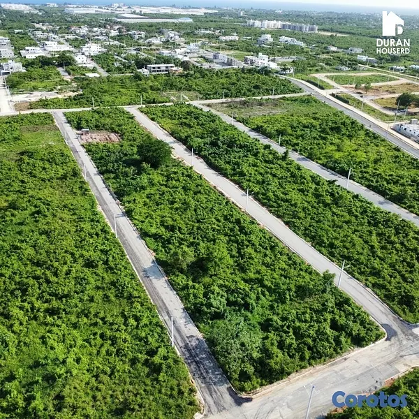 solares y terrenos - venta de solares próximo a la avenida ecológica Santo Domingo este  5