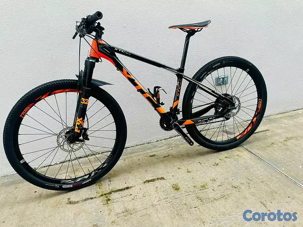 bicicletas y accesorios - Bicicleta Giant XTC SLR  1