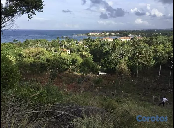 solares y terrenos - Solar en playa cofresi 1,300 metros puerto plata  5