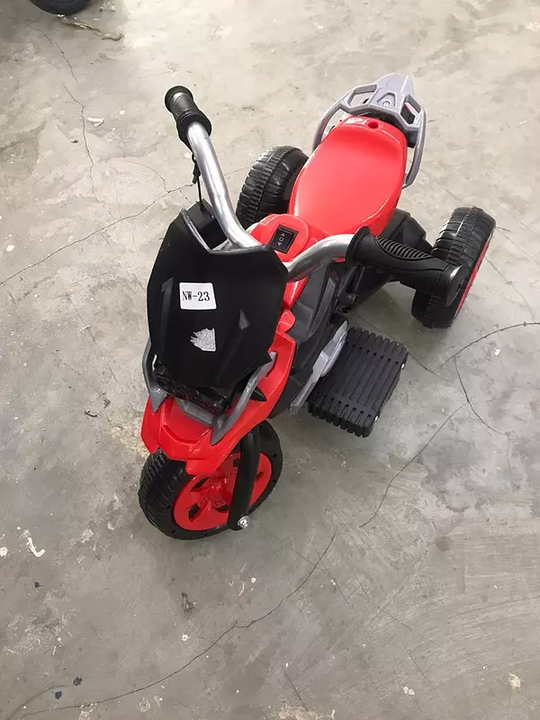 juguetes - MOTORCITO JUGUETE ELECTRICO RECARGABLE CON LUCES Y SONIDO para niños moto motor 1