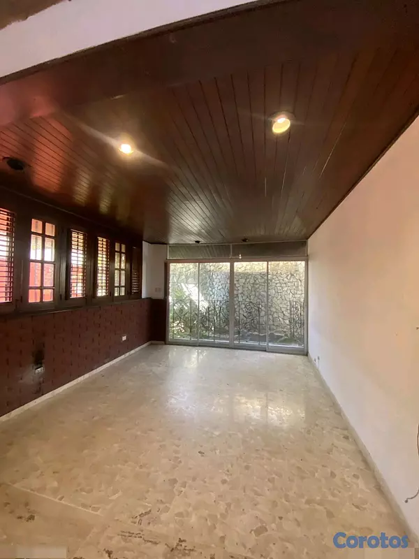 casas - Alquilo Casa amplia en La Castellana  13