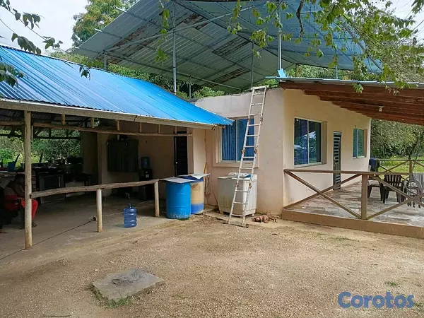 otros inmuebles - finca para criar de pollos y diversión proximo a la autovía de samana 5