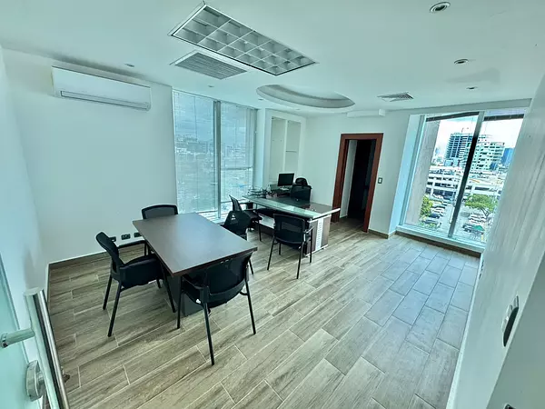 habitaciones y viviendas compartidas - Oficina Corporativa en Alquiler LA ESPERILLA 9