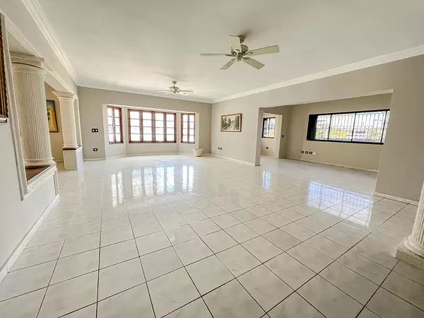 apartamentos - Vendo amplio apartamento en El Vergel  9