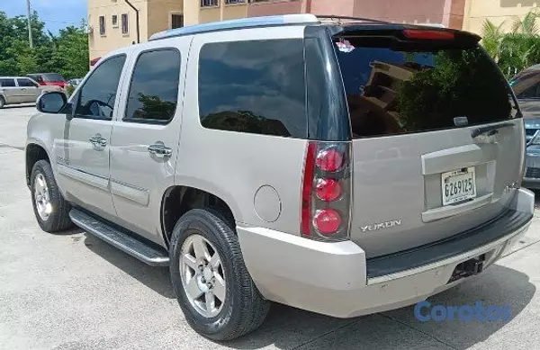 jeepetas y camionetas - GMC TAHOE YUKON 4