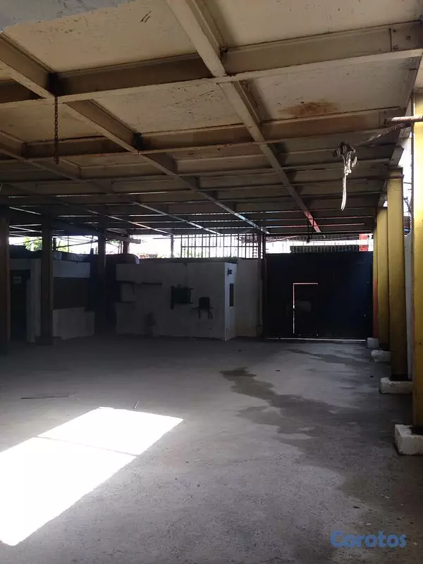 oficinas y locales comerciales - Nave Comercial Villas Agrícolas 1000 m2  3