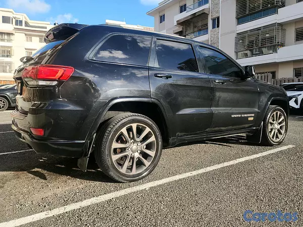 jeepetas y camionetas - Jeep Grand Cherokee 75 Aniversario (edición 2016-2017)  14