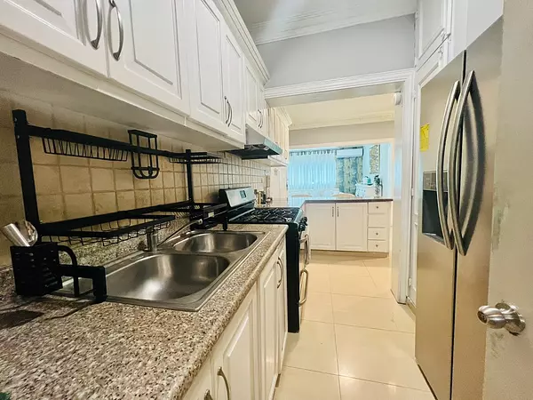 apartamentos - El Millón📍Vendo apto. Con: 149 mtos. 124 de apto. 3H, 2B, 2P/Lineales 5