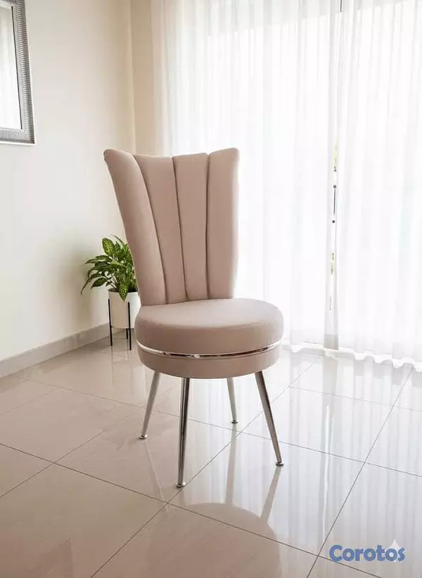 muebles y colchones - Comedor de 6  sillas, tono crema  y metal  platiad 4