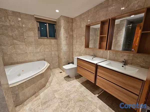 apartamentos - alquiló los cacicazgos torre de lujo piso 11 tres habitaciones con su baño tres  8