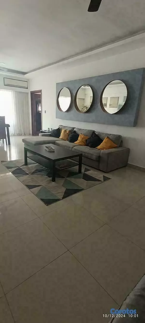apartamentos - Alquilo  Apartamento  de 240 mts muy bien decorado en Renacimiento , oportunidad 7