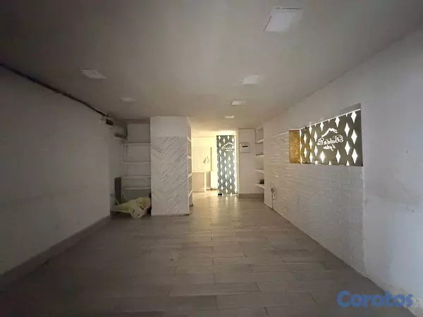oficinas y locales comerciales - Local comercial de 120mt2 en alquiler en Piantini 4