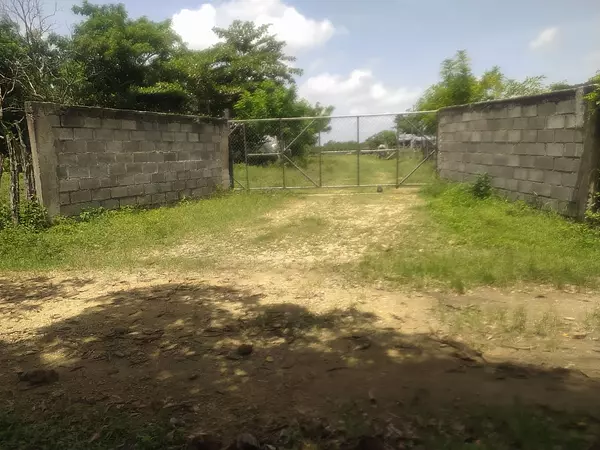 solares y terrenos - Terreno en Avenida Circunvalación, un millón de metros 5
