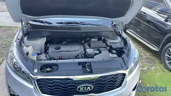 jeepetas y camionetas - kia sorento lx 2020 4