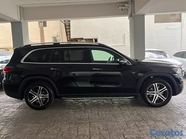 jeepetas y camionetas - Mercedes-Benz Clase GLS 450 2026 5