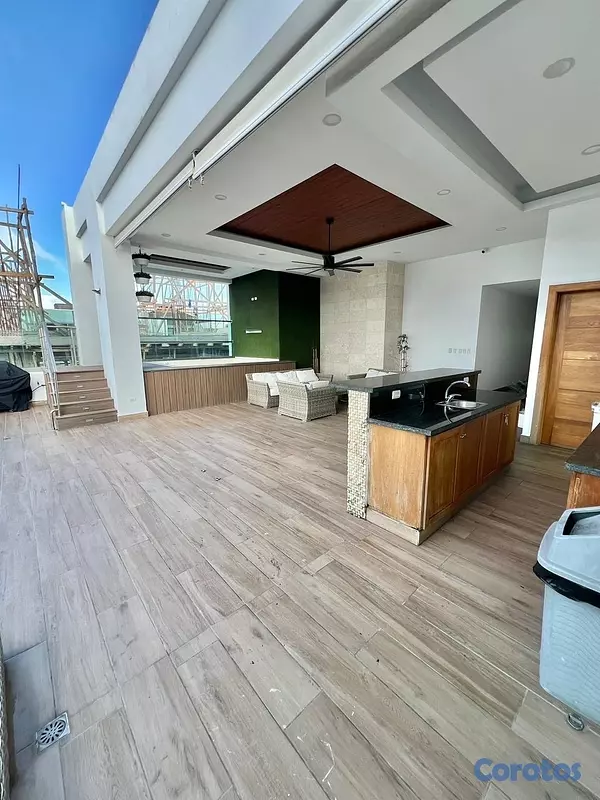 apartamentos - vendo Ph bella gusta 4 habitaciones con su baño dos medio baño visita 3 parqueo 15