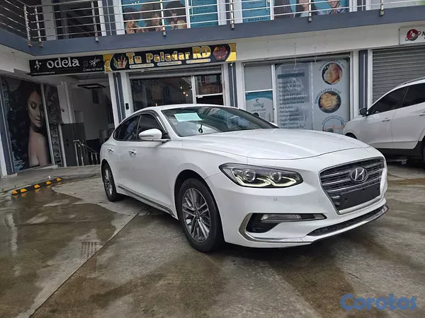 carros - HYUNDAI GRANDEUR 2018 BLANCO 3