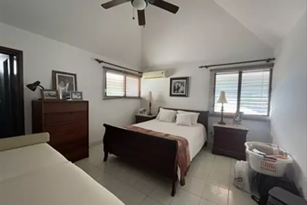 casas - Vendo casa Los Cacicazgos  3