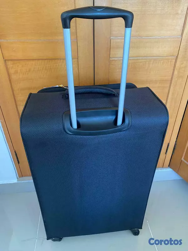 carteras y maletas - Maleta Fila ! Nueva ! 32" Grande ! 4 Ruelas ! Orig 3