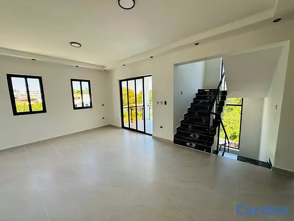 casas - CASA MODERNA DE LUJO EN VENTA – NUEVA Y PRÓXIMAMENTE LISTA 13