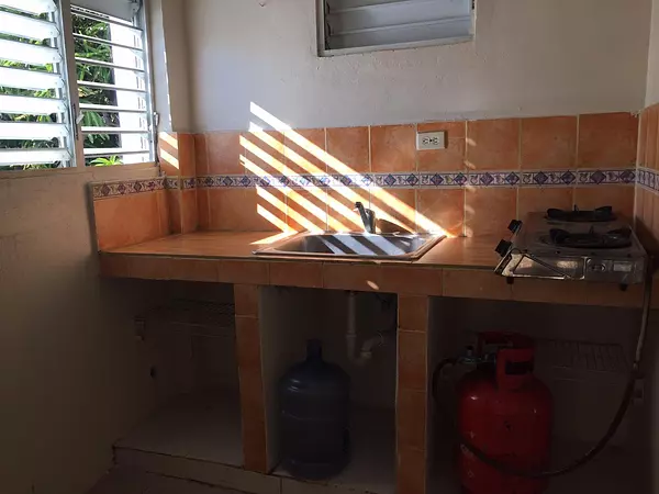 apartamentos - Alquiler Estudio Amueblado Ubicado en la Zona Colonial, Santo Domingo 2